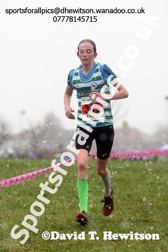 Girls under-15s North Eastern Cross Country, Sedgefield, County Durham. Photo: David T. Hewitson/Sports for All Pics